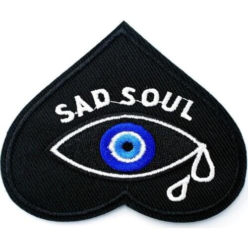 Black Heart 7.0x8.3cm Embroidered Badges Patch Jeans Bag Clothes Apparel Sewing Decoration Applique Bagde Patches Accessories