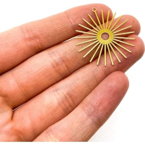 12pcs Brass Sun Charms, Raw Brass Star Pendant, Earring Findings, Sun Pendant, Jewelry Supplies, Earring Charms 32 x 30mm
