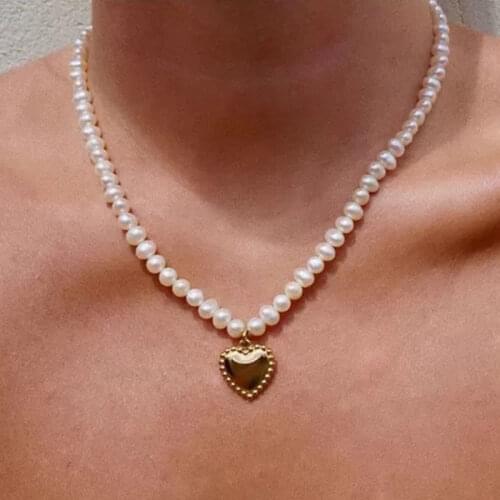 Hot Crystal Butterfly Heart Pendant Necklace for Women Multilayer Imitation Pearl Choker Necklace Korean Fashion Jewelry Gifts