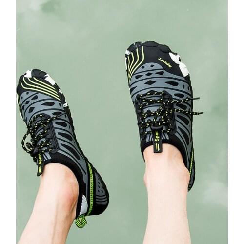 Summer Aqua Shoes Men Women Quick- Drying Nonslip Light Mesh Fabric Breathable Fishing Outdoor Climbing Beach Water Shoes