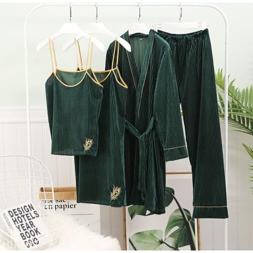 New Women Pajamas Sets with Pants Ladies Nightgown Bathrobe Sexy Pyjama Velvet Pajamas Embroidery Sleepwear Pyjamas Clothing Set