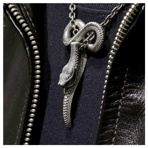 Domineering Hand Carving Snake Scale Infinity Pendant 3D Snake Necklace Set Men Women Couple Long Chain Hip Hop Jewelry Gifts