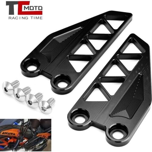 TCMOTO High Quality CNC Aluminum Motorcycle Footrest Plate Rearset Decoration for KTM DUKE 250 DUKE 390 2017 2018 2019