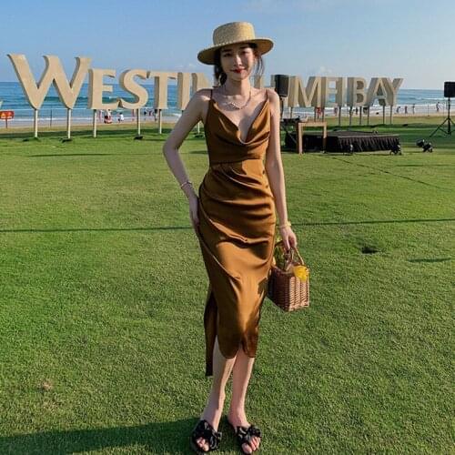 2021 Gold Sexy Satin Swinging Collar Long Dress Women Elegant Spaghetti Strap Backless Robe Bodycon Summer Slim Party Dresses