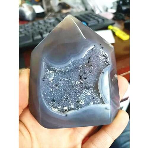 195g Rare natural stone. High quality agate crystal cave quartz obelisk crystal rod tip interior decoration figurine A1