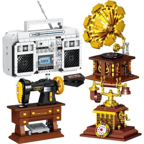 Building block phonograph Retro DIY STEM Toy Building Block Set Adult Youth Collection Ornaments Model Construction 645 PCS