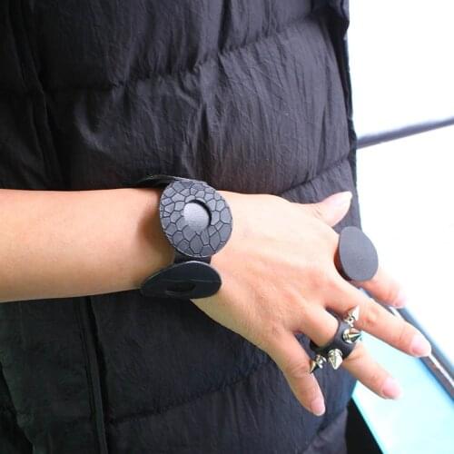 Fashion Handmade Leather Bracelets For Womens Wrist Circle Jewelry Classic Punk Style Leather Chain Bracelets Girl Gift