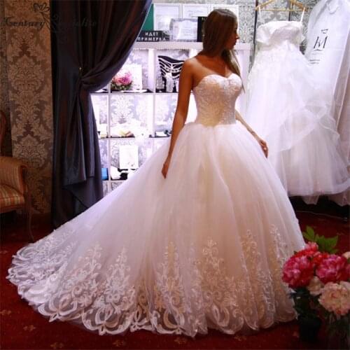 Luxury Ball Gown Wedding Dresses for Bride Lace Appliques Sweetheart Corset Back Plus Size Bridal Gowns Vestido De Noiva