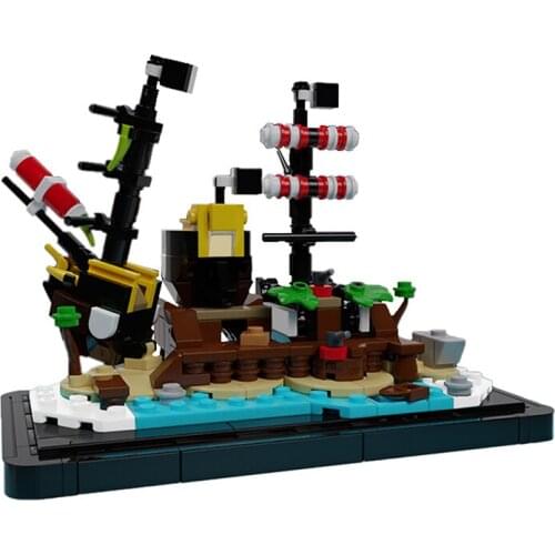 MOC Barracuda Bay Pirate Shipwreck Building Block Model Sunken Ship DIY Bricks Kids Toys Brain Game Holiday Best Xmas Gifts