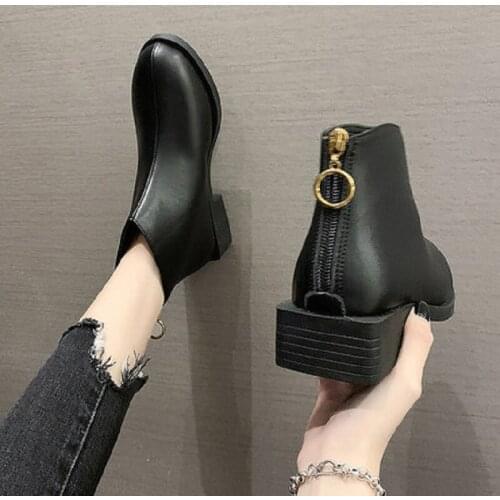 Daily Commuting Temperament Ladies Martin Boots Spring And Autumn Fashion Short Tube Zipper Round Toe Black Flat Sole Boots
