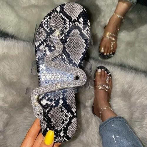 2020 Flat Sandals Women Summer Rhinestone Sandals Beach Slides For Women Transparent 2021 Clear Slippers Plus Size 36-43