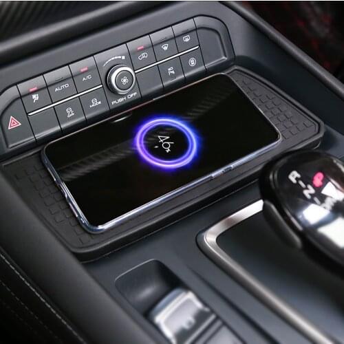For Haval F7 F7X 2018 2019 2020 Car Wireless Charging Modification Armrest Storage Box Accessories quickly Charging pad