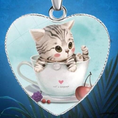 Aesthetic Cute Cat Heart-Shaped Necklace Cheap Accessories for Women Fashion Jewelry Vintage Pendant Necklace Crystal Jewelry