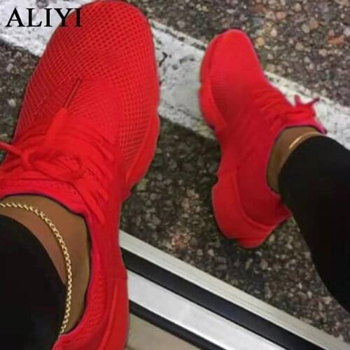 Winter Punk Rivet Boots 2021 New British Style Artificial Leather Waterproof Ladies Platform Shoe Side Zipper Female Ankle Boots