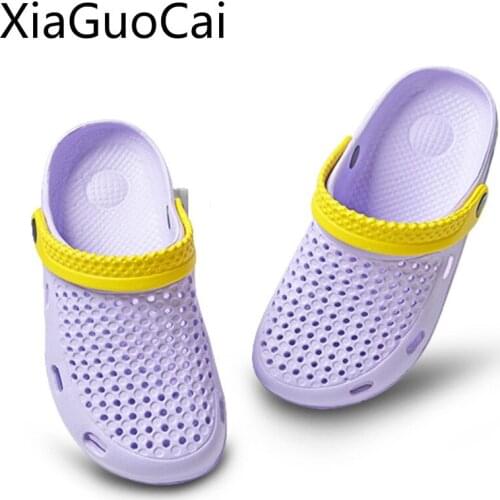 Newest Summer Fashion Women Sandals Hole Breathable Unisex Flat Sandals Garden Couple Small Hole Anti-slip Sandals