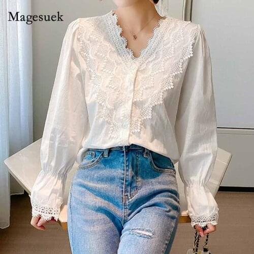Plus Size White Shirt Women Autumn Casual Loose Lace Womens Tops Long Sleeve V-neck Pullover Vintage Blouses Women Blusas 11127