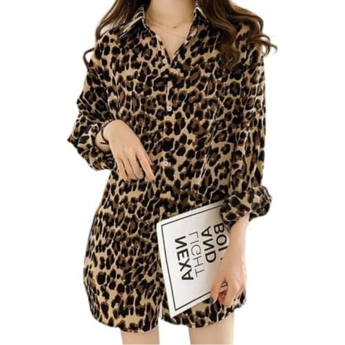 Womens Plus Size Long Sleeve Blouse Vintage Leopard Printed Lapel Collar Shirts Casual Loose Button Down V-Neck Tunic Tops M-4XL