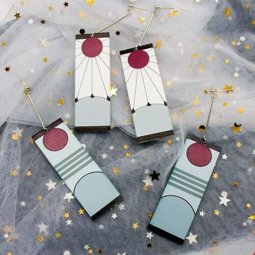 Hot Anime Demon Slayer Kimetsu no Yaiba Kamado Tanjirou Cosplay Alloy Ear clip Ear Studs Acrylic Earring Gift