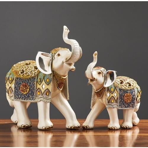 Creative Golden Elephant Statue Animal Resin Decoration Regal Home Decoration Sculpture Living Room Dining Table Decoration
