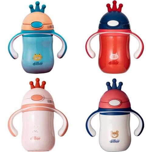 Hot Sales 280ml Water Bottle Measuring Scale Print Crown Shape Comfortable to Hold Cartoon Crown Water Bottle with Straw for Hom