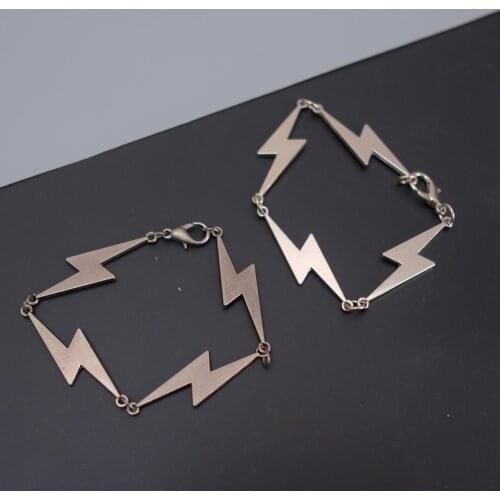 Fashion new lightning metal bracelet men and women couple lightning wild hip-hop trend bracelet hot sale