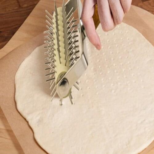 ProfessionalStainless Steel Wheel Pizza Bread Needle Punchers Roller Pie Pastry Dough Pitter Durable Wooden Handle