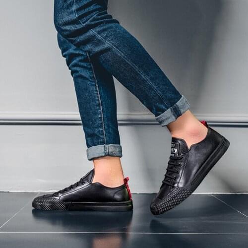 Men Shoes Lightweight Outdoor Sneakers Men Fashion Casual Walking Shoes Breathable Comfortable Lace-up Mens Trainers 38-44