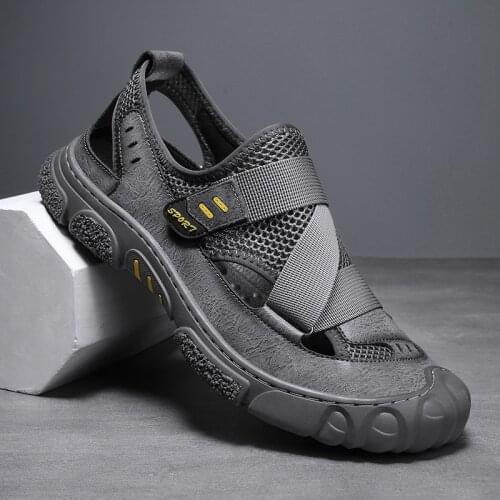 Mens Sandals Summer Classic Mesh Hollow Breathable Fashion Sandals Outdoor Water Trekking Non-Slip Casual Cool Beach Shoes