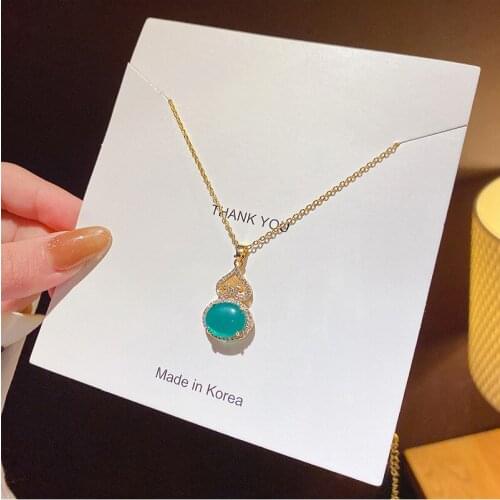 Ins Titanium Green Stone Female Necklace Gourd Design Sense Trend