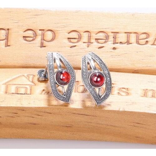 ZHJIASHUN 100% 925 Sterling Silver Natural Garnet Stud Earrings Red Gemstones For Women Fine Jewelry Retro Clip Earrings