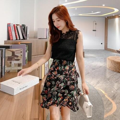 Women 2021 Summer Casual Chiffon Sets Lace Tops + Black Sling + High Waist Mini Skirt Ladies Chiffon Skirt Three-piece Suit