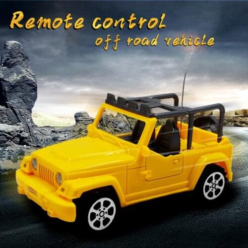2021 New Creative Small Yellow Car Two-way Remote Control Off-road Car Electric Childrens Toy Car Model