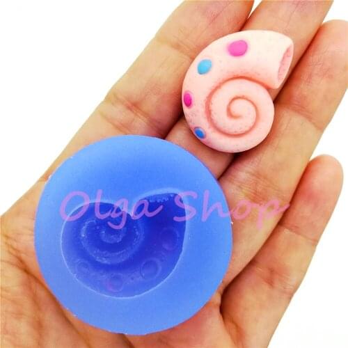 DYL949 27.5mm X 20.5mm Conch Silicone Mold Fondant Cake Decoration Candy Resin Clay Earrings Necklace Craft Soap Candle