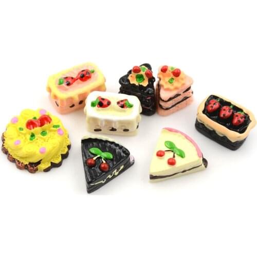 8 Pieces Assorted Flavored Chocolate Strawberry Cherry Pie Miniature Cake Dollhouse Kitchen Toys For Kids