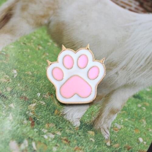 XEDZ The new Creative Zinc alloy Pink metal Dog Cat Paw Brooch Personality icon Shirt Fashion Friends Couple Children Jewelry
