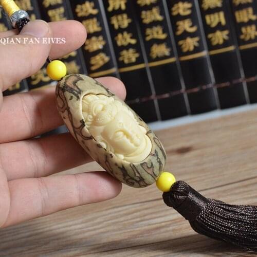 Bodhi Guanyin pendant decorative statuette，Natural material modern art sculpture，Home Feng Shui Decoration ，Car decoration