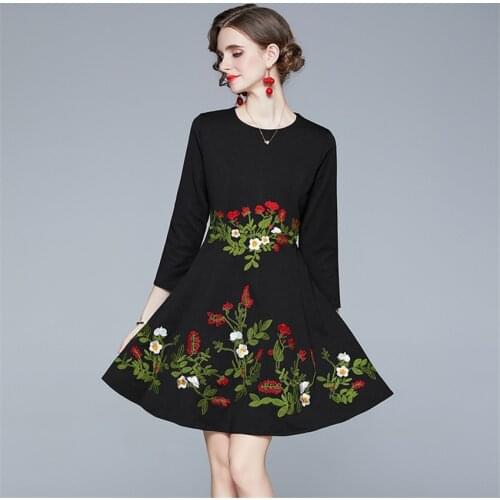 Floral Embroidery Dress Women High Quality Fashion Designer Dress Vintage Elegant Dresses Spring 2021 New Vestidos