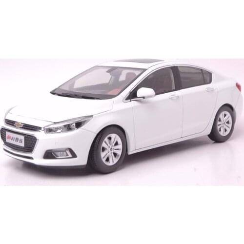 1:18 Diecast Model for Cherolet Chevy Cruze 2015 White Sedan Alloy Toy Car Miniature Collection Gifts