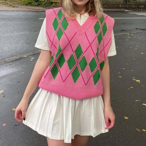 Women Retro Pink Knitted Sleeveless Vest Preppy Style V-Neck Plaid Diamond Loose Sweater Vintage Argyl Jumper Tops