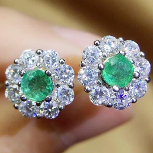 Per jewelry Natural real emerald stud earring 0.3ct*2pcs gemstone Free shipping 925 sterling silver Fine jewelry Q9102912