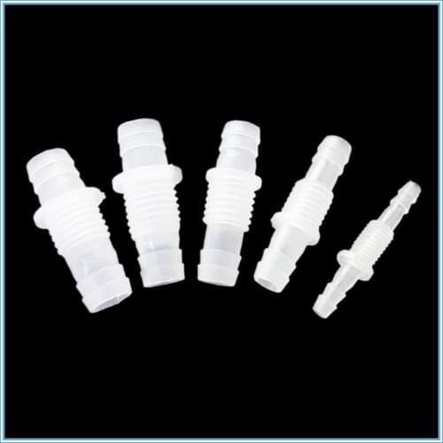 Wear plate straight through board connector, straight through plastic fittings