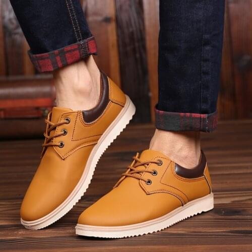 Coslony Men Casual Shoes Leather 2021 Summer Brand Comfortable light Shoes for Men Trendy Sneaker Men Lace Up Oxfords Shoes