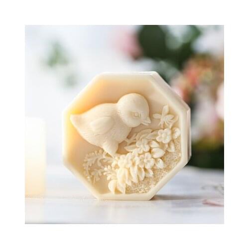 PRZY Silicone Mold Silicone Soap DIY Handmade Mold Chicken Eating Insects Handmade Soap Making Moulds Resin Clay Molds