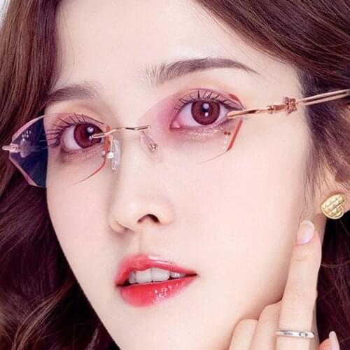 Xuanhu Women's Glasses And Cases