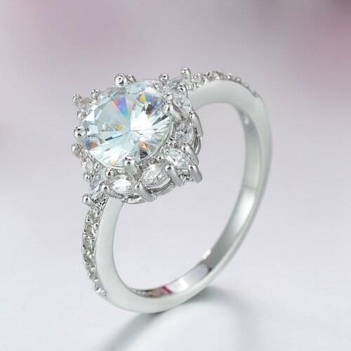 Top Quality Round Rhinestone Rings Women Silver Color Shining Zircon Rings Classic Wedding Engagement Crystal Jewelry
