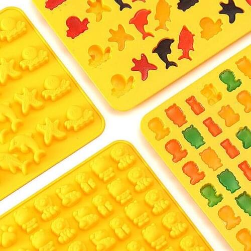 QQ Candy Mold Homemade Gummy Fruit Animal Chocolate Soft Candy Jelly Silicone Baking Mold Kitchen Cake Tools Mini Size Moulds