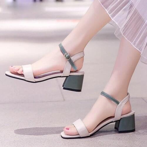 2021 HOT Shoes Women Leather Buckle Sandals Rubber Beach Sandals Pumps Women Shoes Low Heels Women Square Heel Summer Shoes