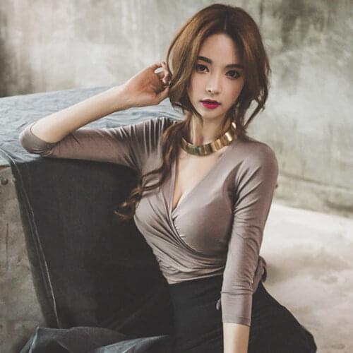 Deep V-neck Long Sleeve Sexy Slim T-shirt Belted Bowknot Clubwear Tee Women Crop Tops Plus Size Camiseta Mujer 2019 New S-XXL