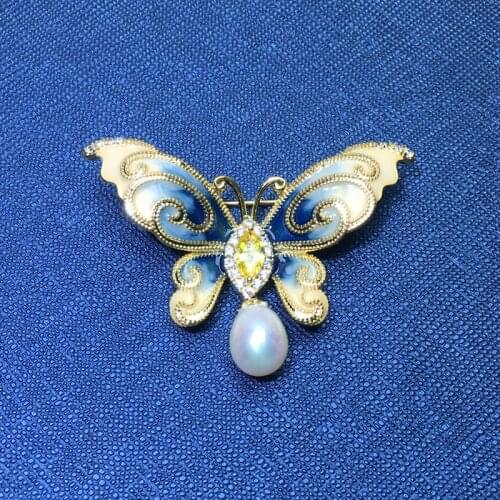 ZHBORUINI Fashion Pearl Brooch Natural Freshwater Pearl Zircon Butterfly Brooch Antique Beautiful Pearl Jewelry For Women Gift