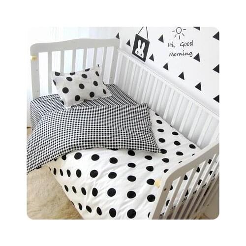 Good Quality Baby Bedding Set Cartoon Pattern Crib Kits Bed Room 100% Cotton Black Dots ,Duvet/Sheet/Pillow, with filling